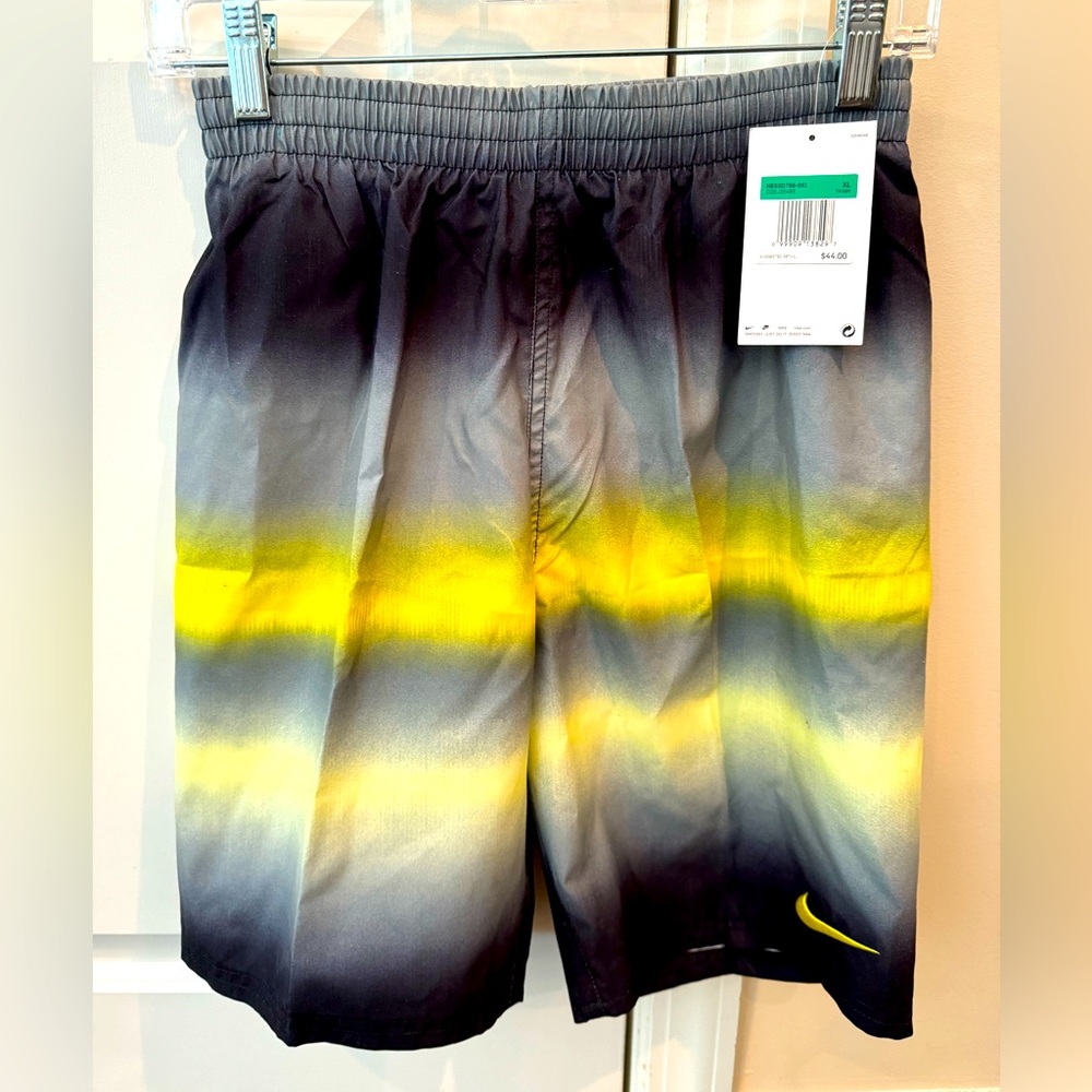 Nike boys youth XL inside tie swim suit.